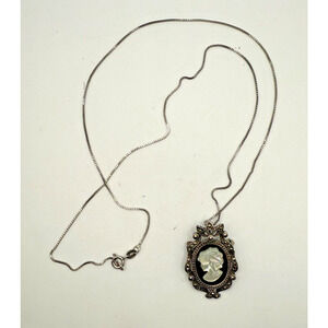 Vtg SU Black Onyx Mother Pearl Marcasite Cameo Sterling Silver Necklace Italy 12